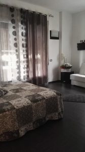 Camere in affitto con parcheggio vicino all'università a Pavia